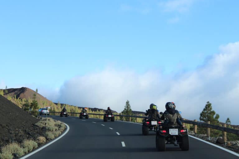 Qué llevar a una excursión en quad al Teide